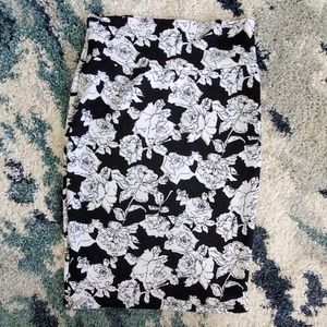 Lularoe cassie pencil skirt